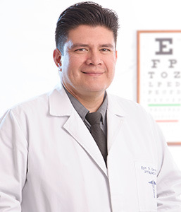 Dr. Egon Laverde